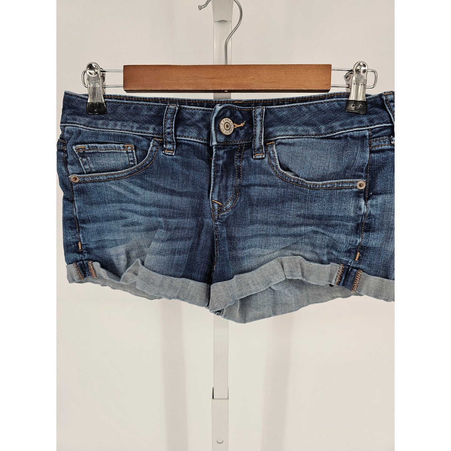 Express Jeans Womens Sz 0 Medium Wash Blue Jean Shorts Cuffed