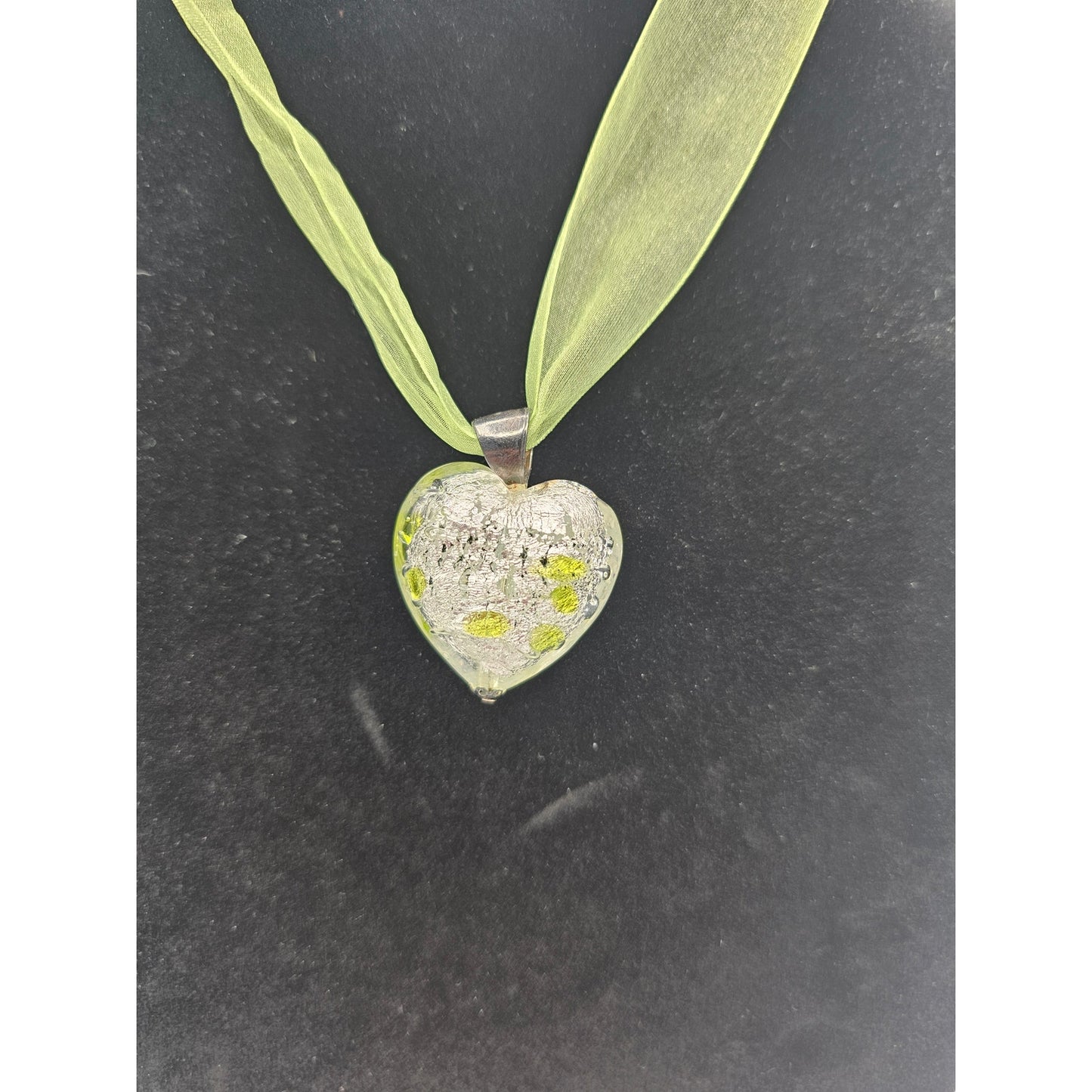 Vintage Y2K Glass Heart Pendant Necklace Lime Green Ribbon Style