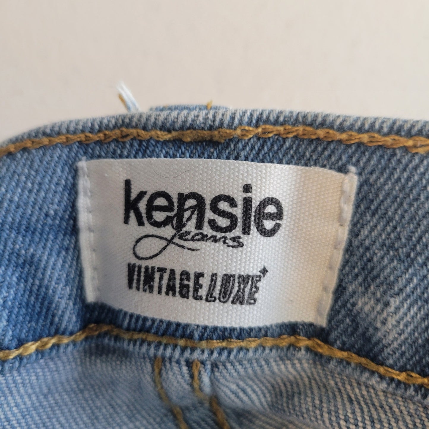 Kensie Jeans Womens Sz 4 High Rise Distressed Blue Jean Shorts