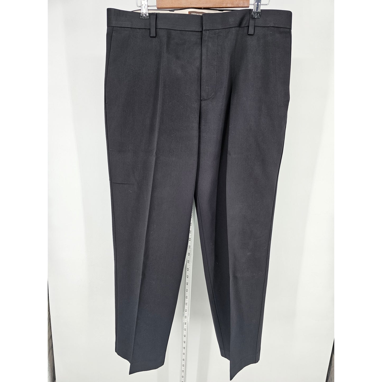 Dockers D3 Mens Sz 36x30 Flat Front Dress Pants Black