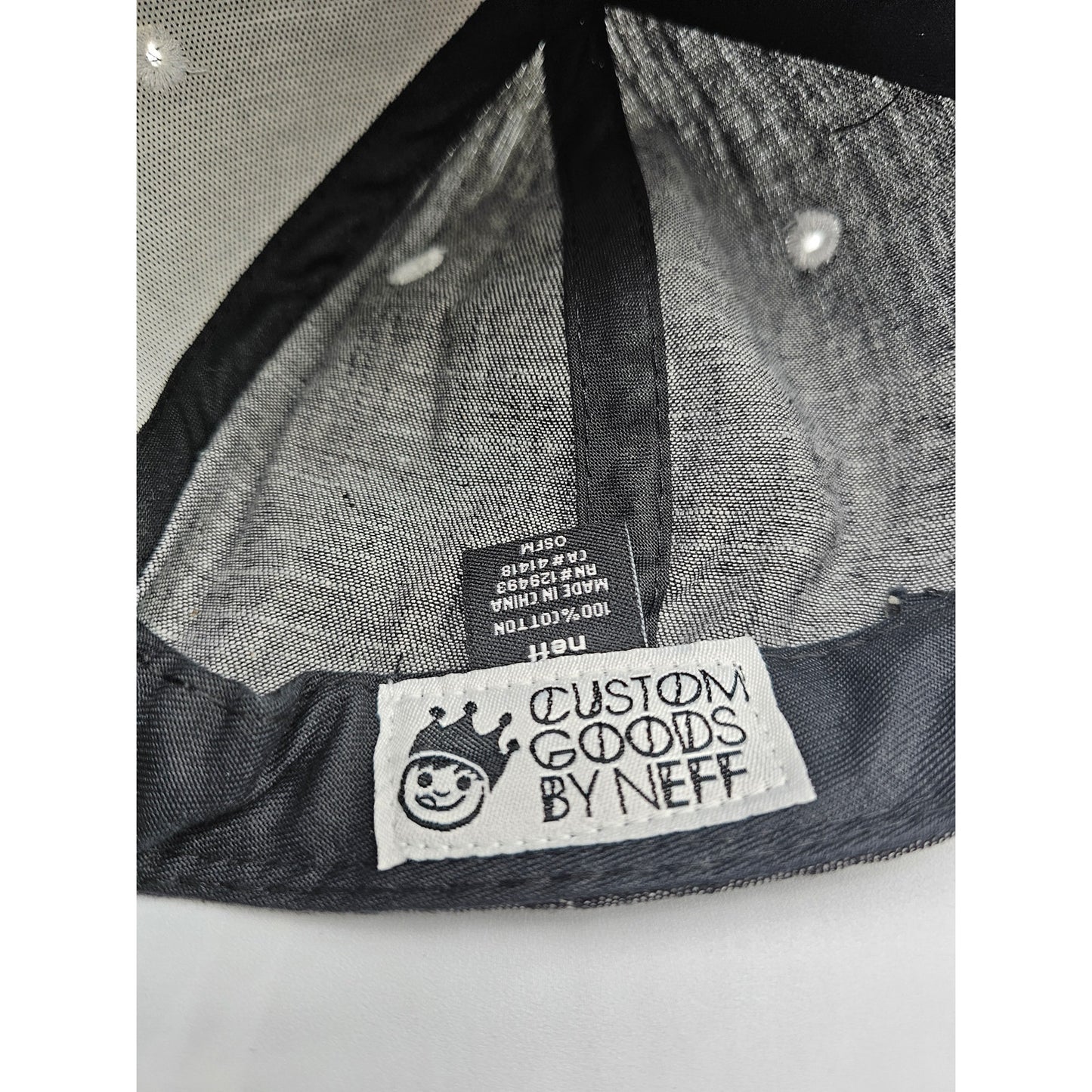 Neff Mens Snapback Baseball Hat Cap Black Gray Embroidered