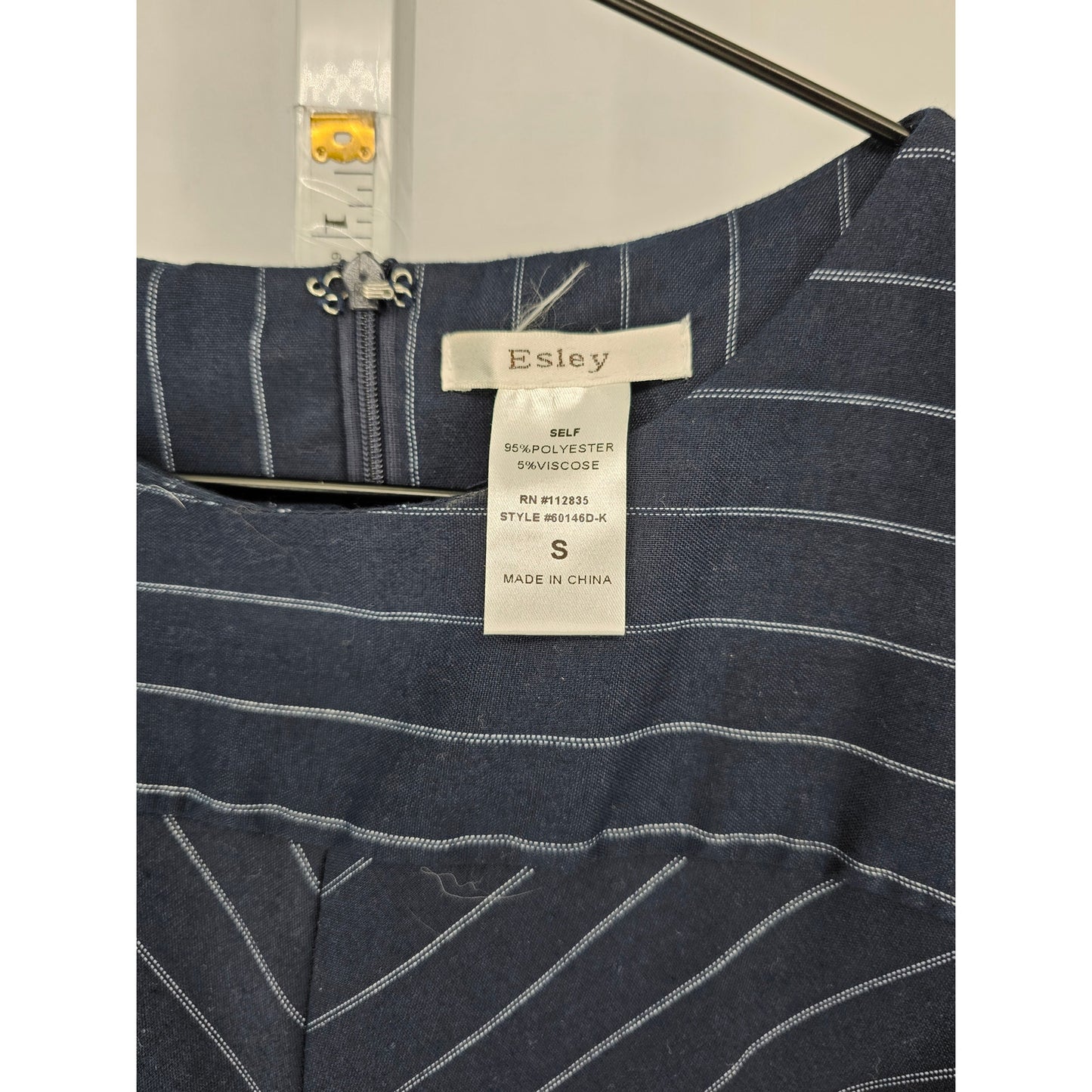 Esley Womens Sz S Knee Length Sleeveless Dress Navy Blue Pinstripe