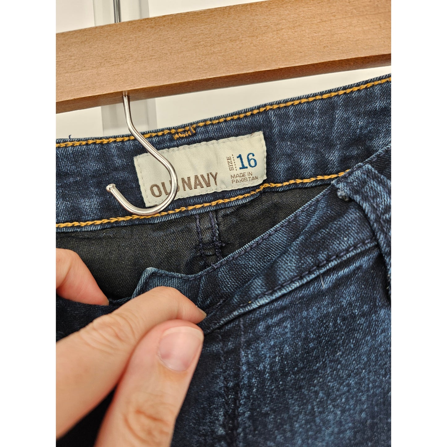 Old Navy Womens Sz 16 Mid Rise Skinny Blue Jeans Dark Wash