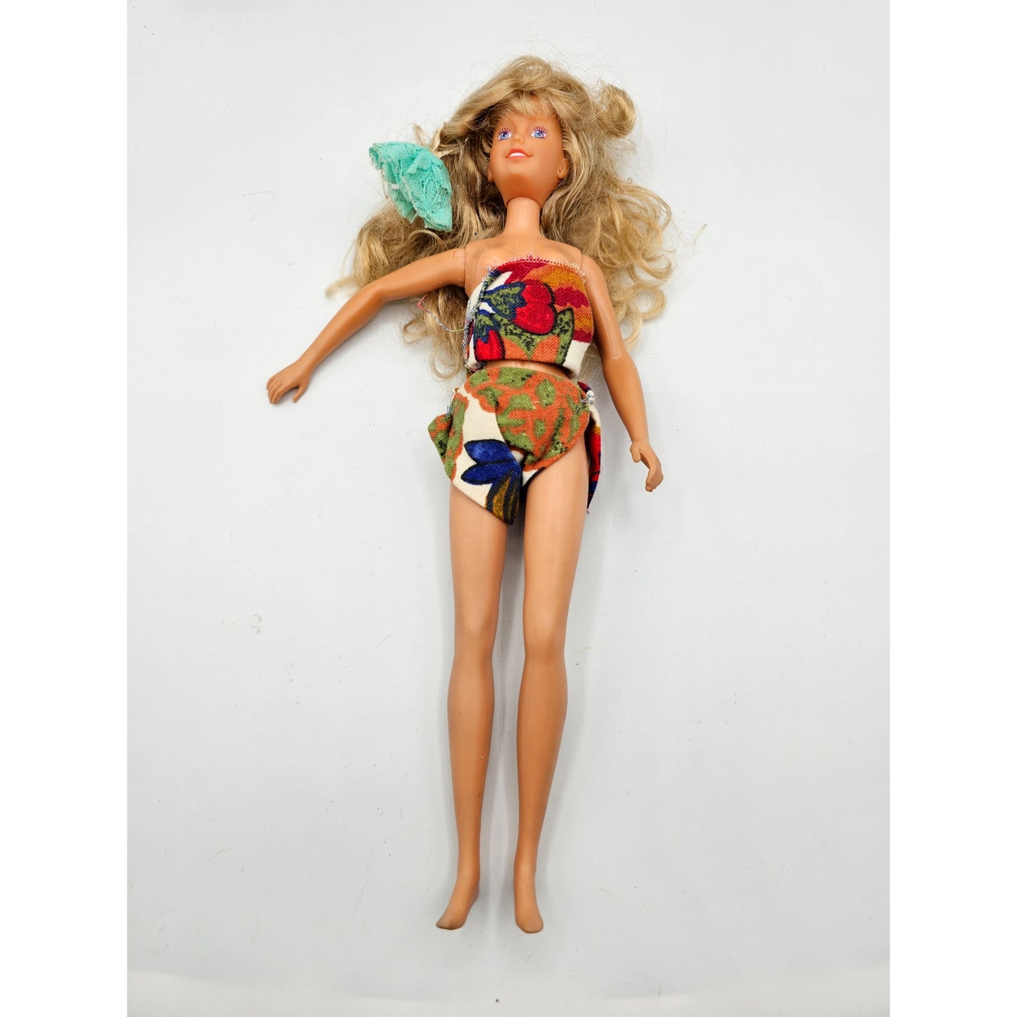 Vintage 1990s Curly Blonde Hair Barbie Doll Hawaiian Blue Purple Eyes