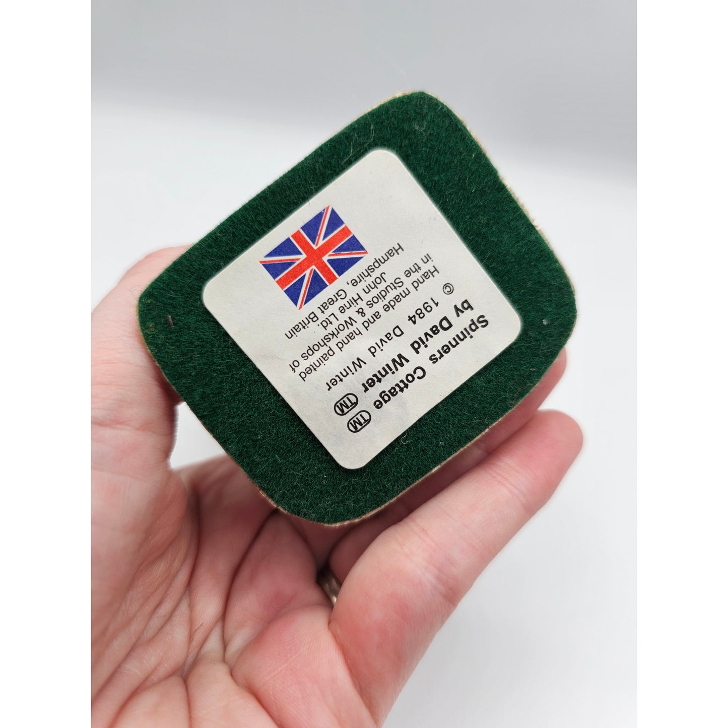 Vintage David Winter Cottages Spinners Cottage 1984