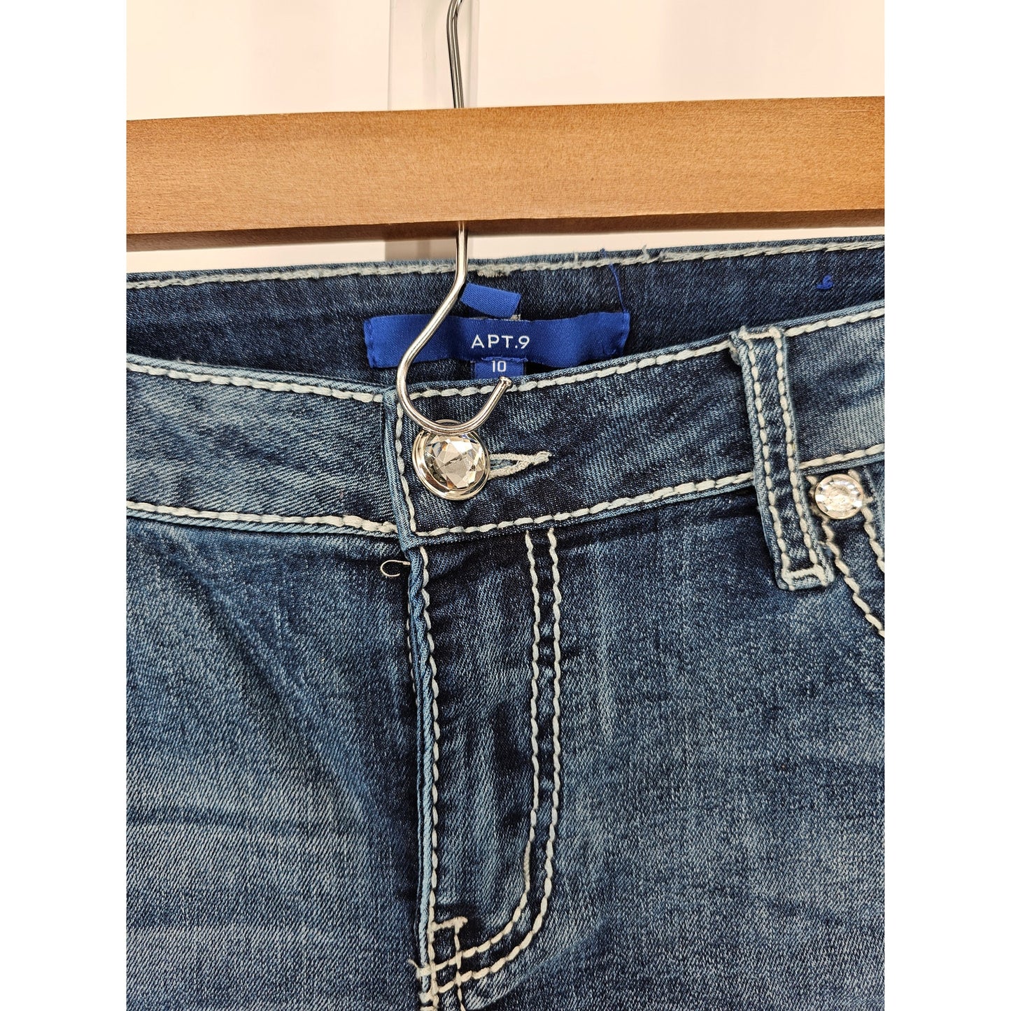 Apt 9 Womens Sz 10 Cropped Slim Leg Blue Jeans Thick Stitch Flap Pocket