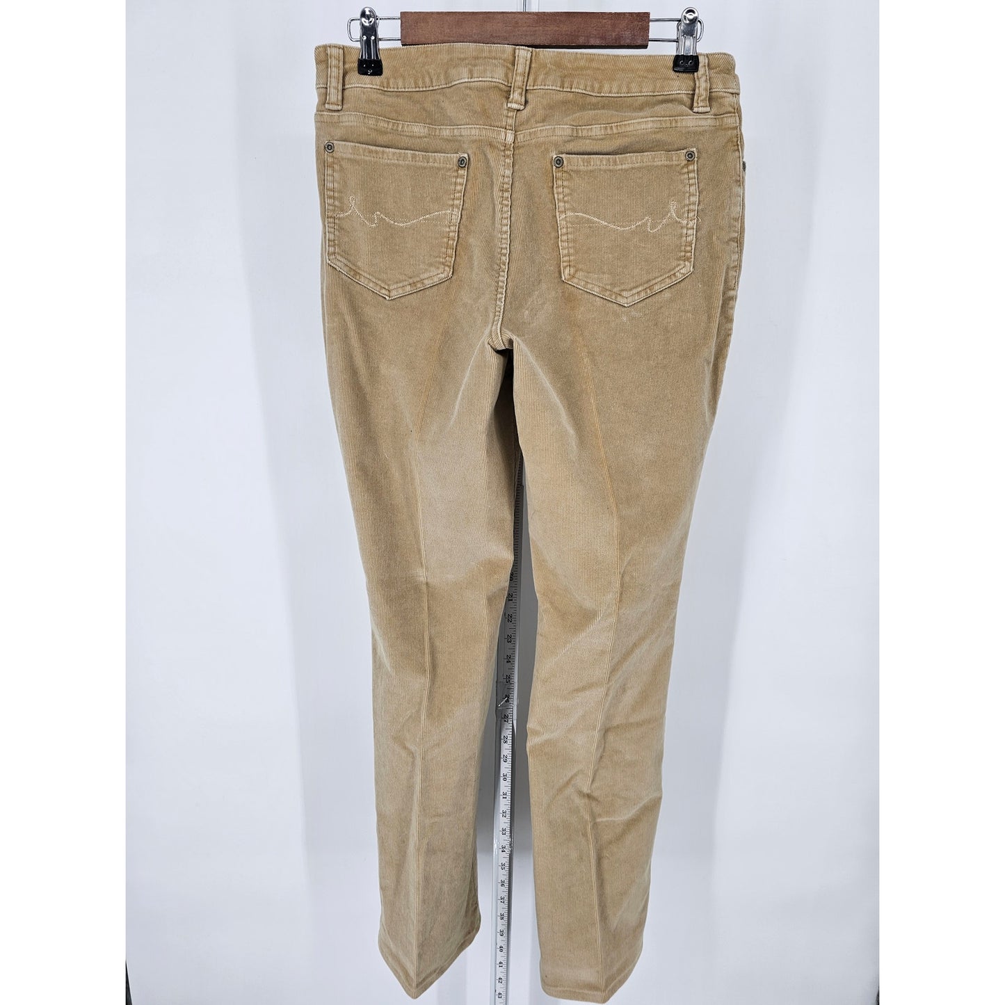 St Johns Bay Womens Sz 6 Classic Bootcut Corduroy Pants Beige Tan