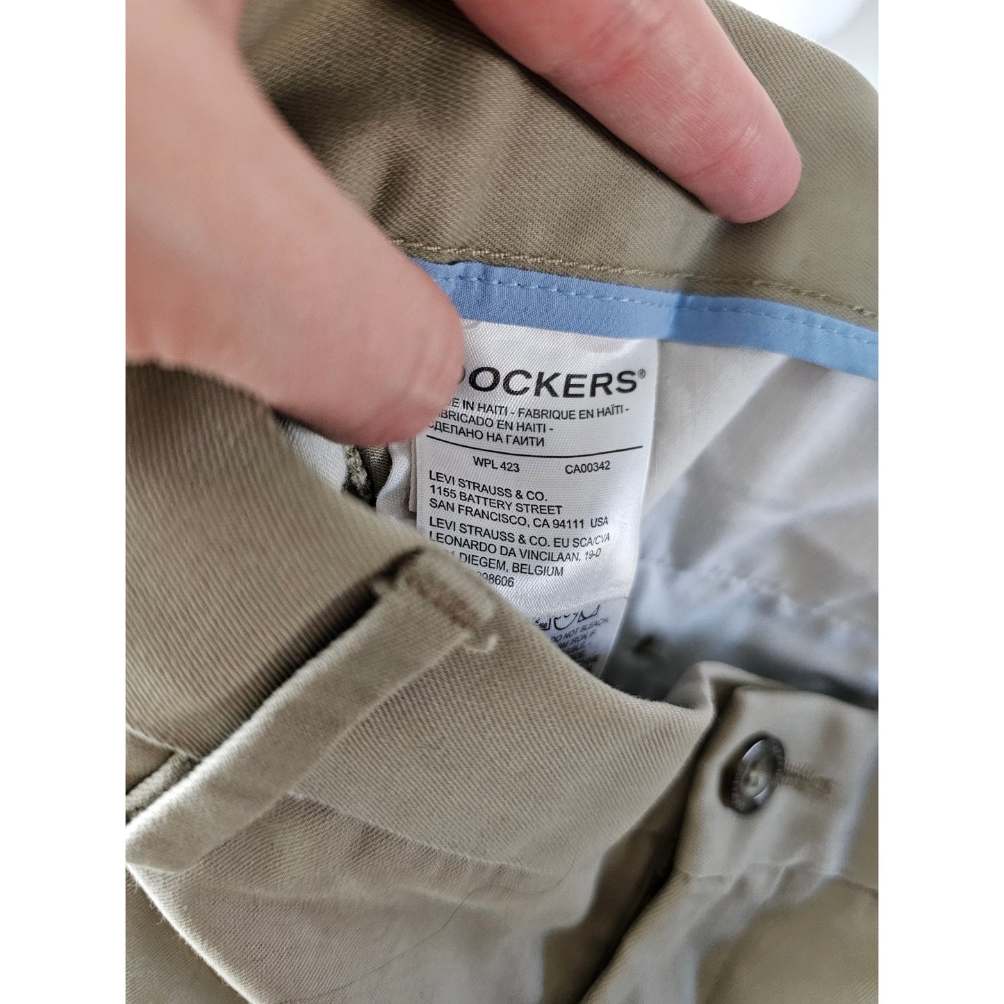 Dockers Mens Sz 34x30 Slim Tapered Leg Dress Pants Light Beige