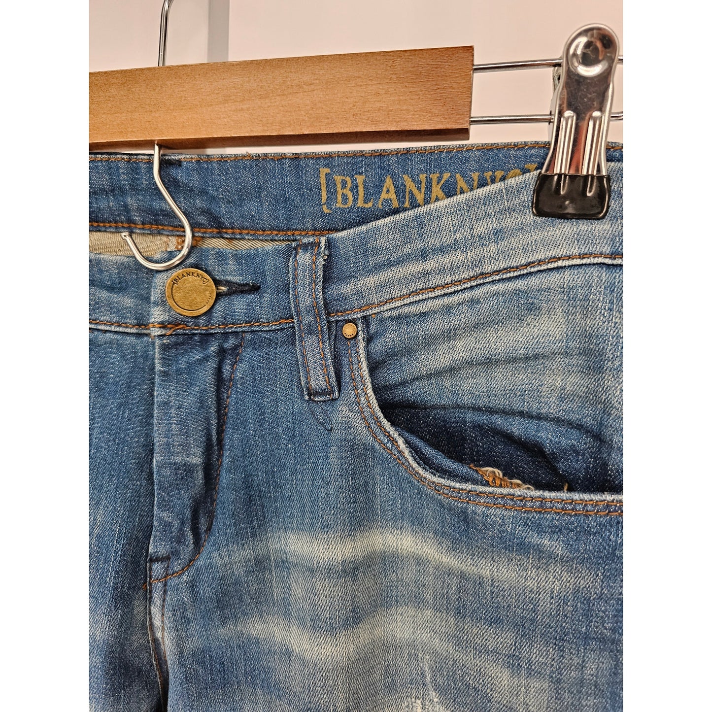 Blank NYC Womens Sz 28 Mid Rise Skinny Jeans Distressed Gold Studded Detail