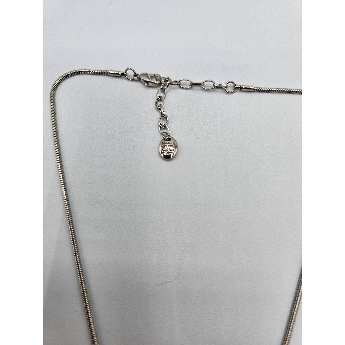 Vintage 1990s Pendant Necklace Rolled Silver Chain Enamel Heart Gold Silver Tone