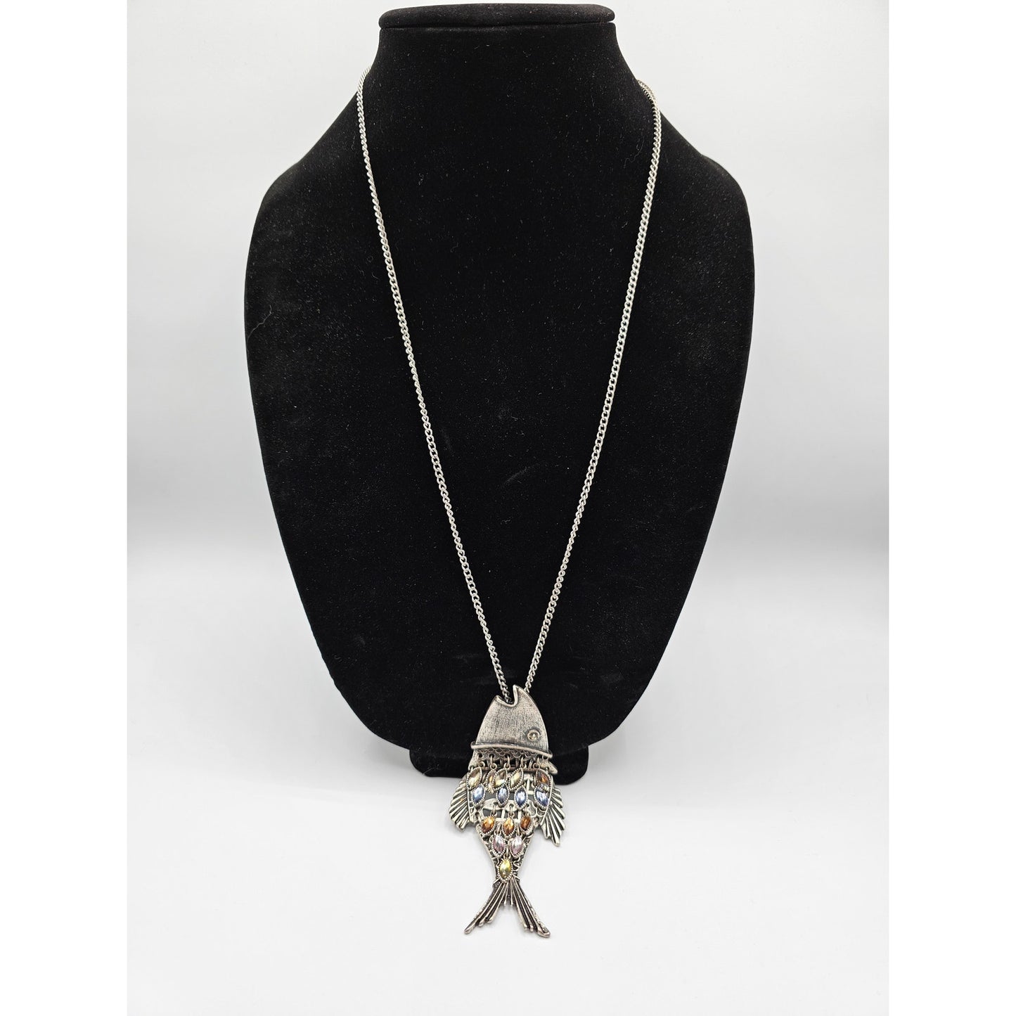 Vintage Fish Pendant Style Necklace Silver Tone Chain Inlay Stones