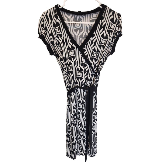 Vintage City Triangles Womens Sz M Knee Length Belted Dress Black White