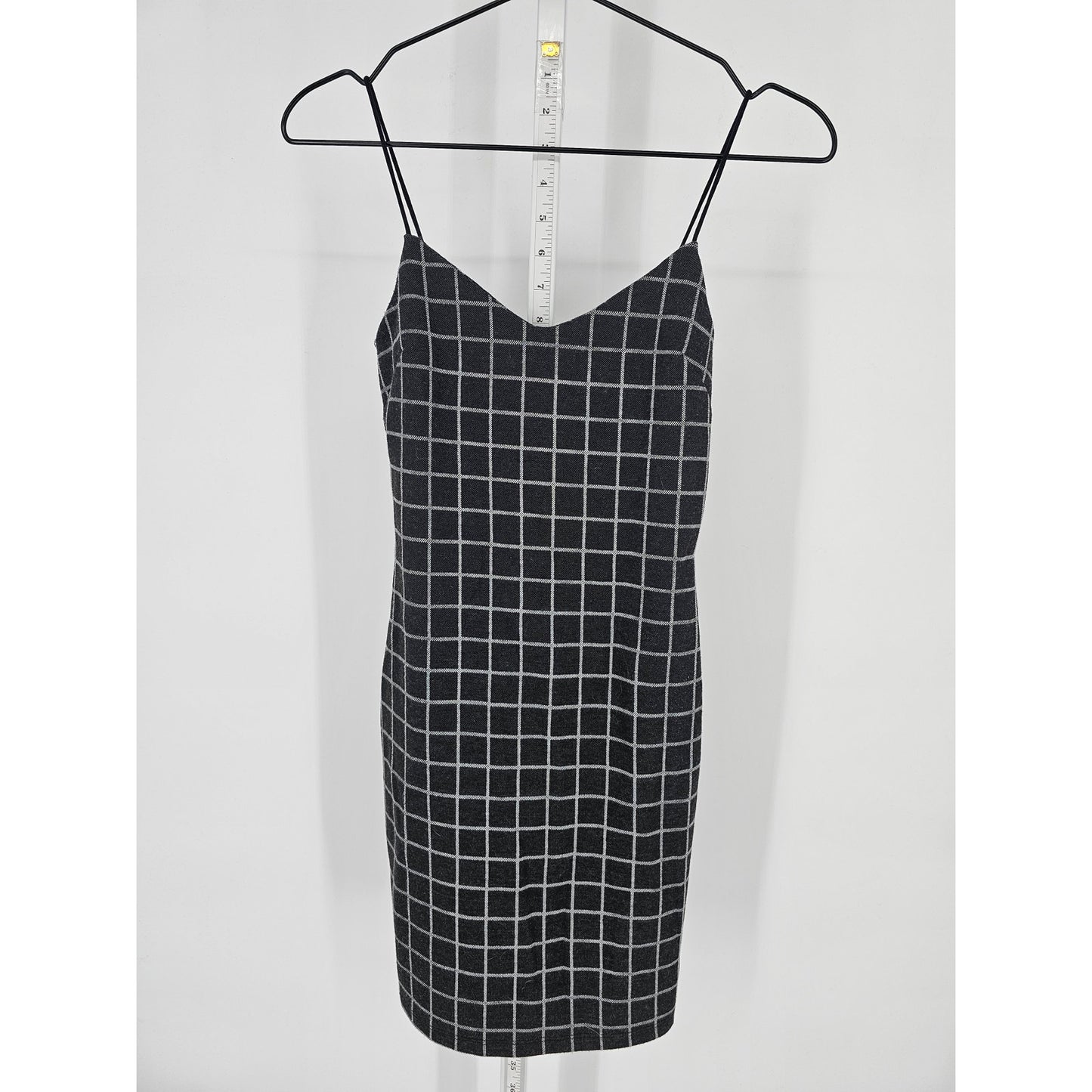 Rue 21 Womens Sz XS Knee Length Fitted Dress Black White Windowpane Plaid
