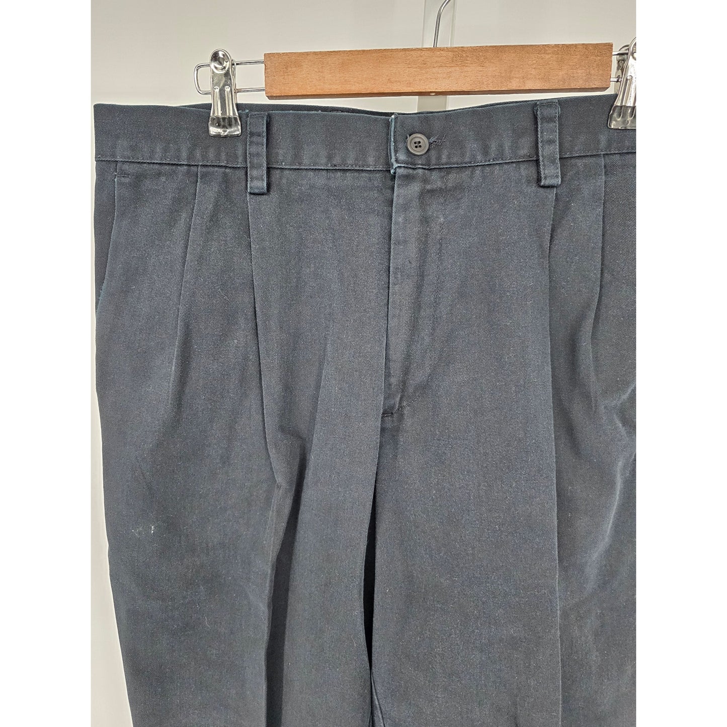 Vintage 1990s Dockers Mens Sz 34x30 Pleated Front Dress Pants Black Straight Leg