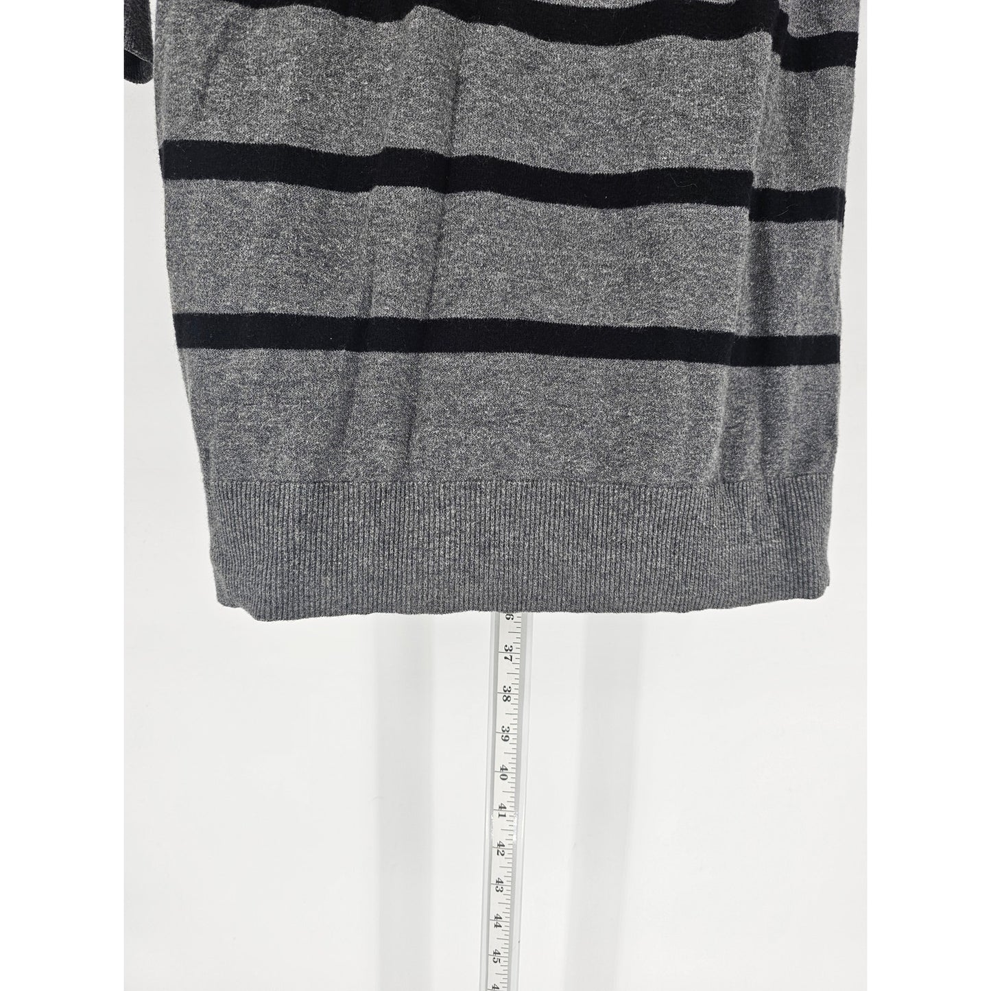 Old navy Womens Sz M Long Sleeve Cowl Neck Sweater Dress Black Gray Striped
