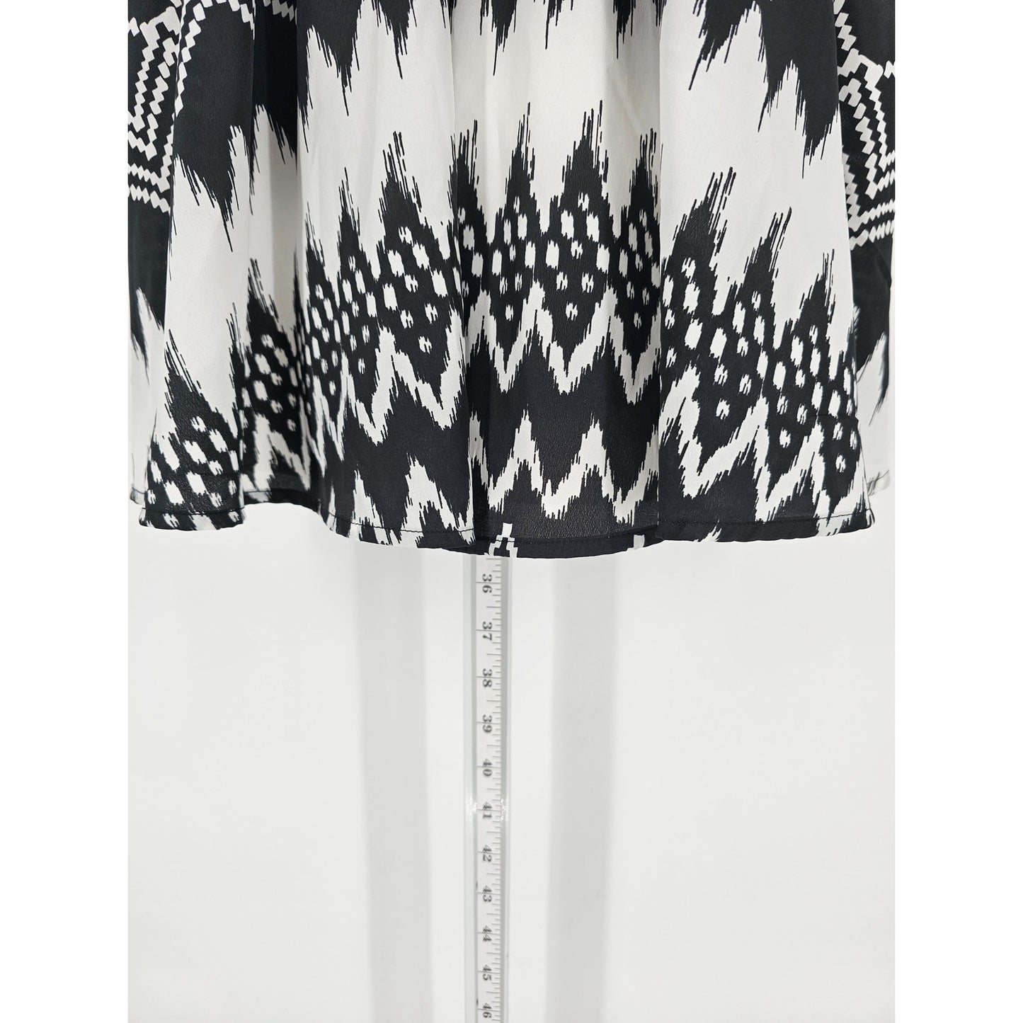 Rewind Womens Sz M Above Knee Sleeveless Cocktail Dress Black White Bow Back