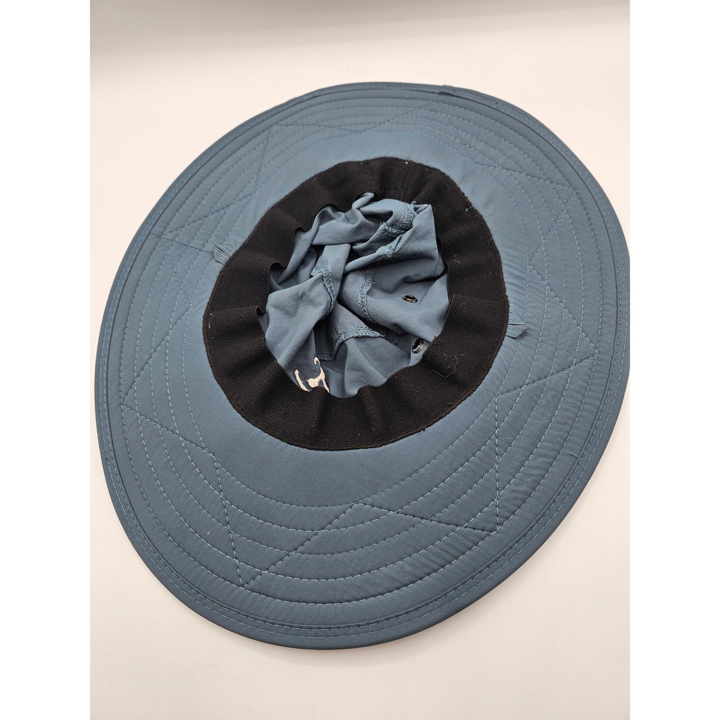 Mens Sz S Nylon Sun Hat Golf Logo Embroidered Slate Blue UVF