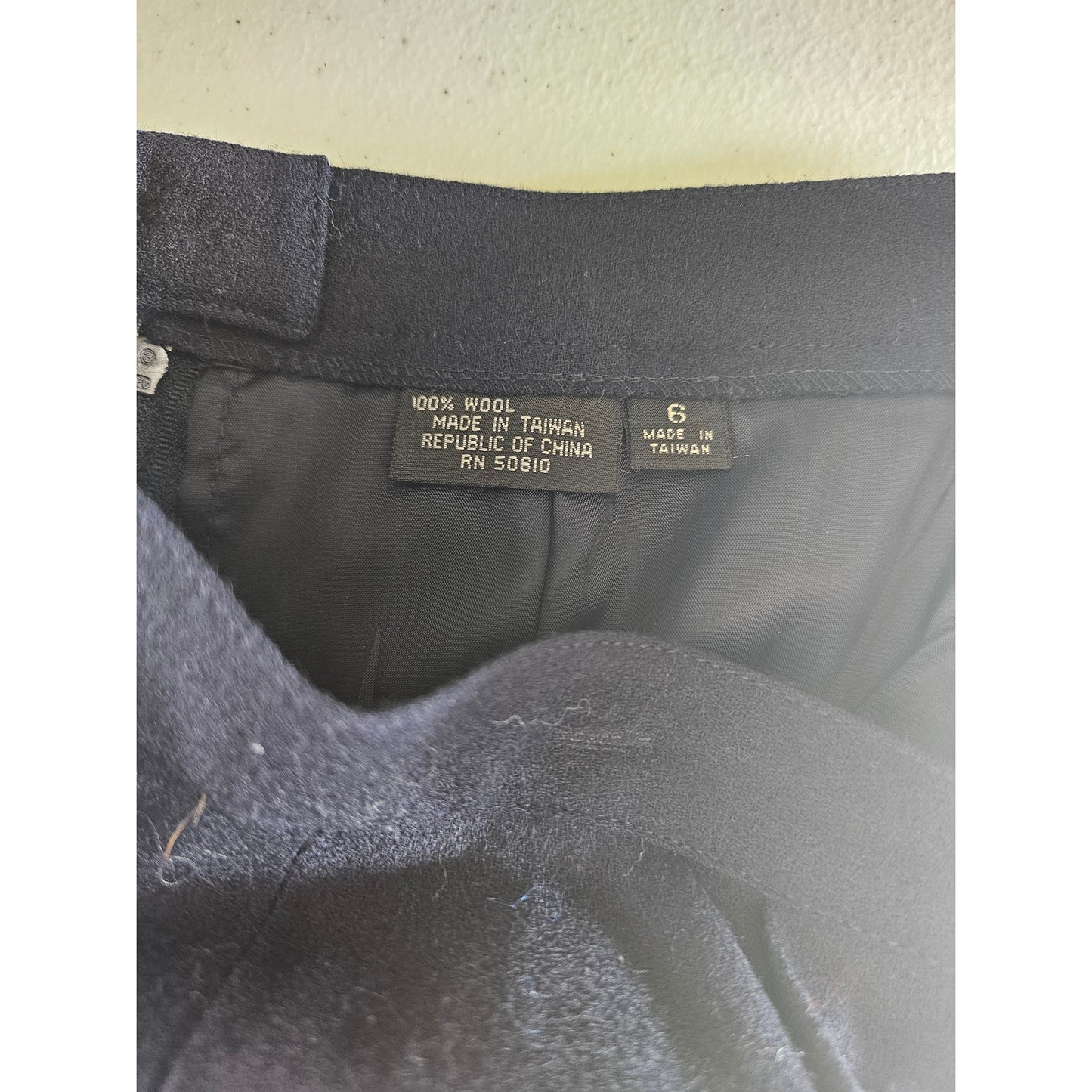 Vintage 1970s Womens Sz 6 100% Wool Dress Formal Career Skirt Navy Blue