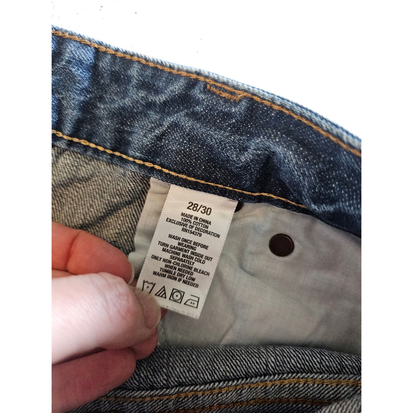 Aeropostale Mens Sz 28x30 Straight Leg MEdium Wash Blue Jeans