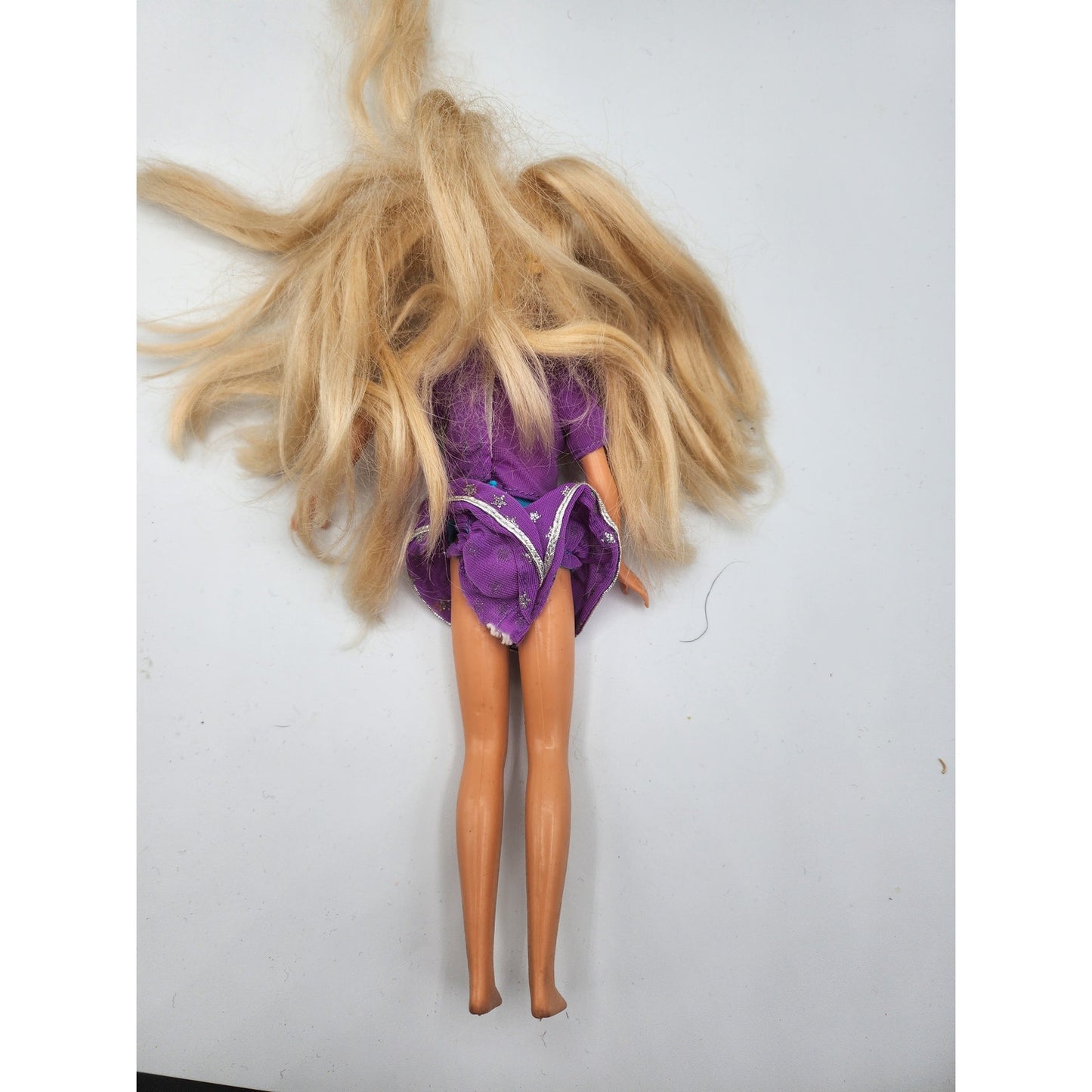 VINTAGE 1992 CHEERLEADING COURTNEY BEST FRIEND OF SKIPPER BARBIE DOLL