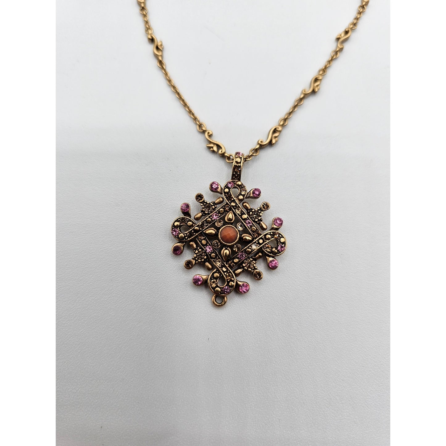 Vintage Y2K Pendant Necklace Gold Tone Pink Rhinestone Enamel Pendant
