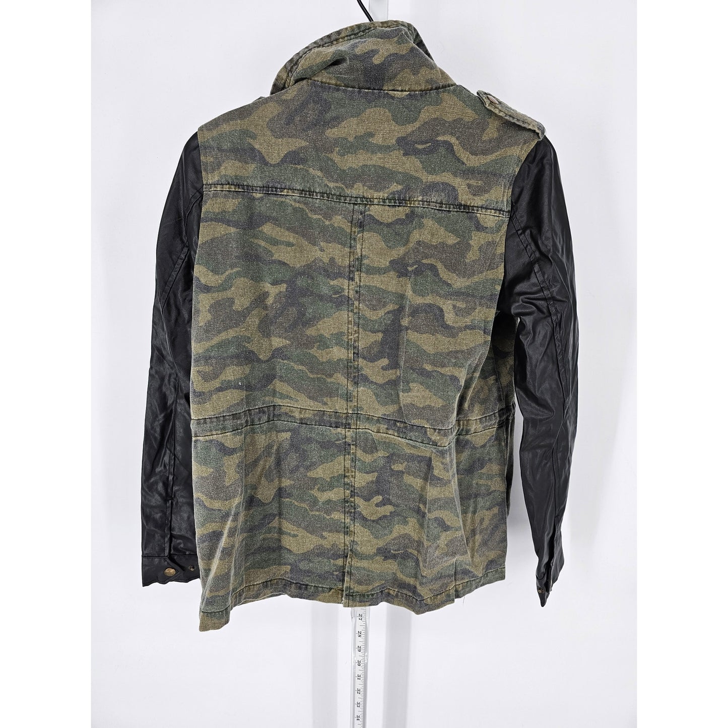 Sans Souci Womens Sz S Camo Print Zip Front Safari Jacket Faux Leather Sleeve