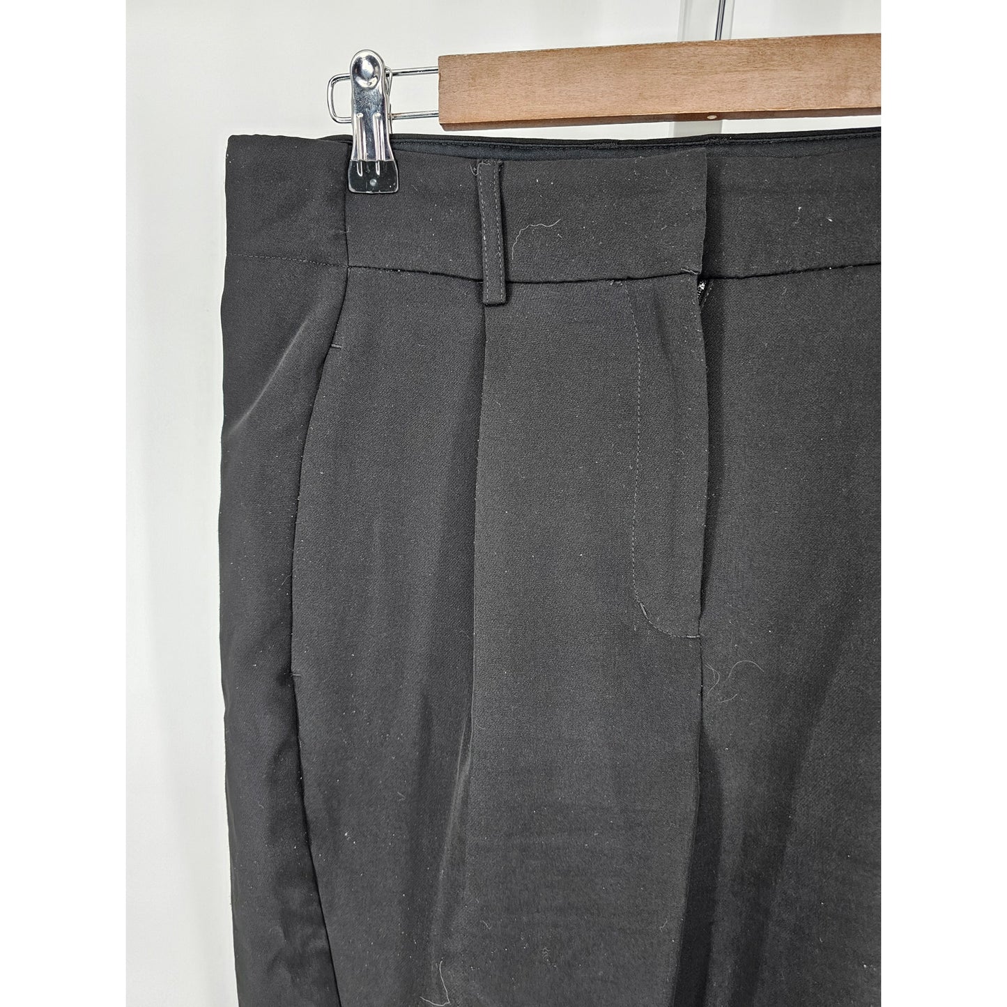 Express Womens Sz M Classic Straight Leg Black Dress Pants