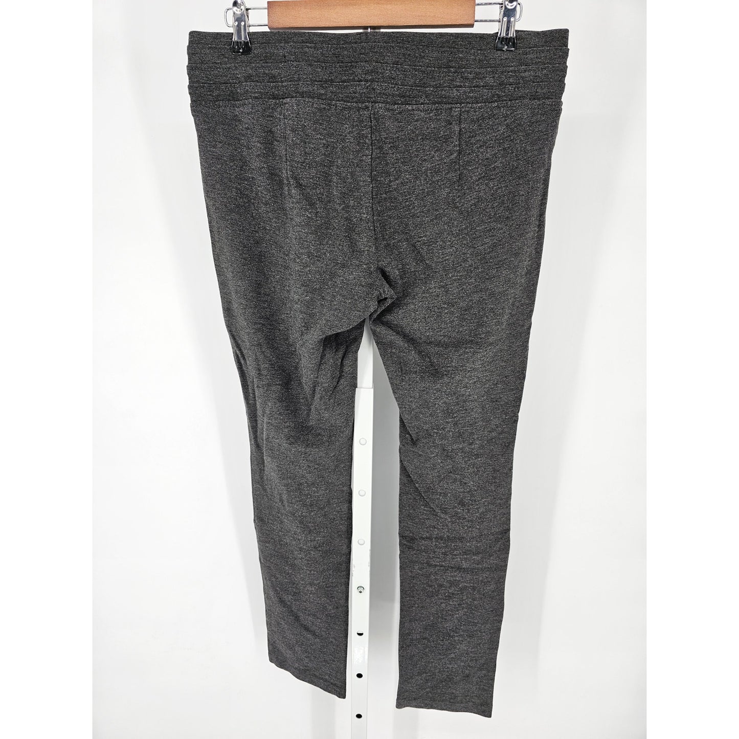 One 5 One Womes Sz L Pull On heather Gray Dress Pants Slim Leg