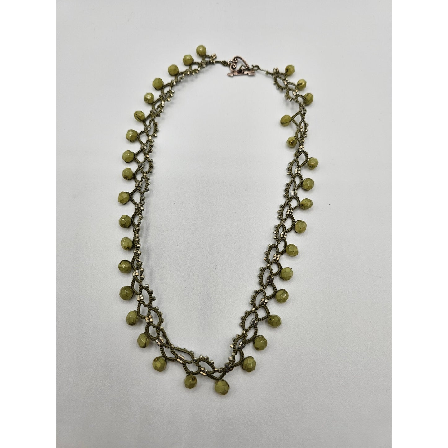 Vintage Y2K Womens Lime Green Stone Braided Beaded Necklace