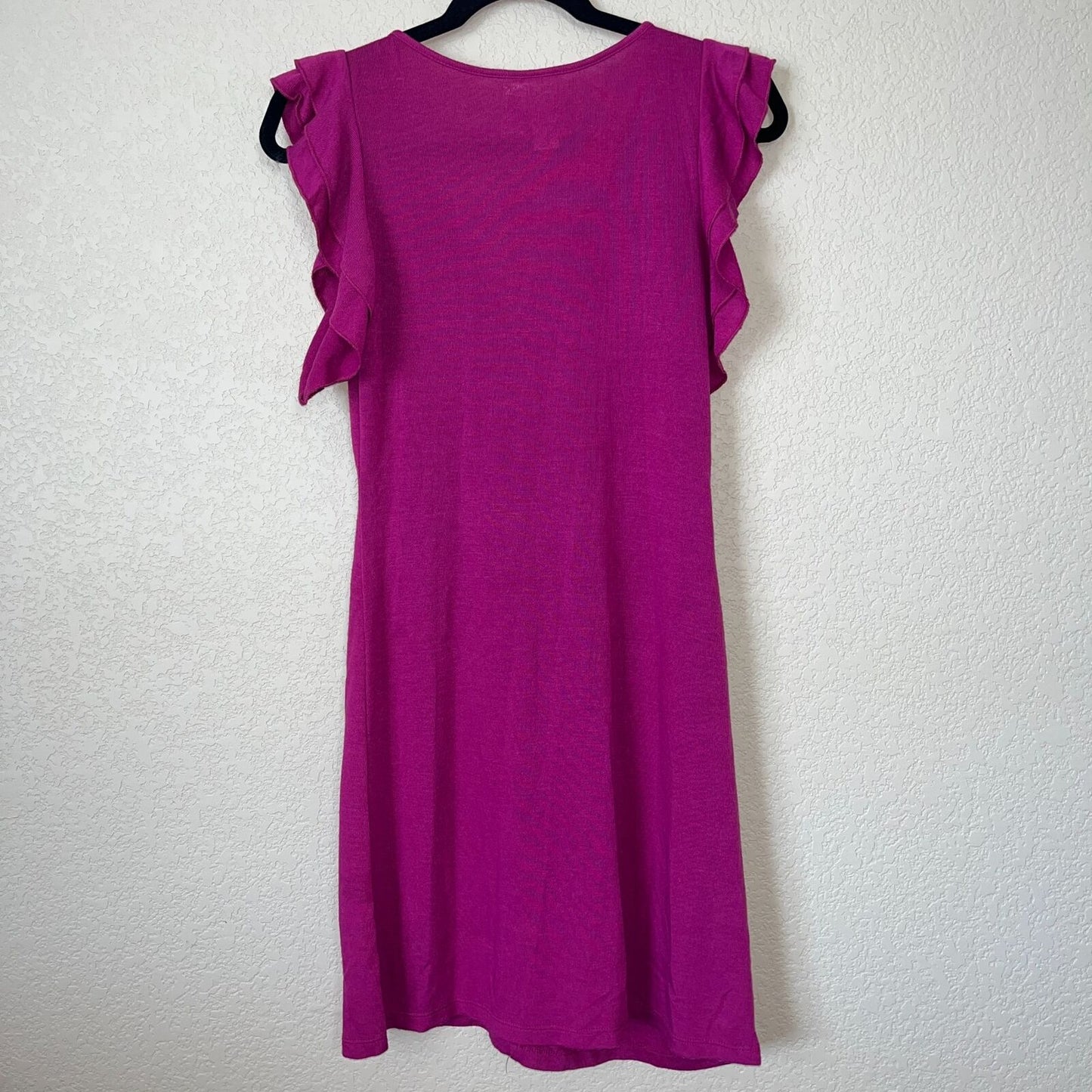 Lster Ister Womens Sz M Knee Length V Neck Dress Pink Ruffled