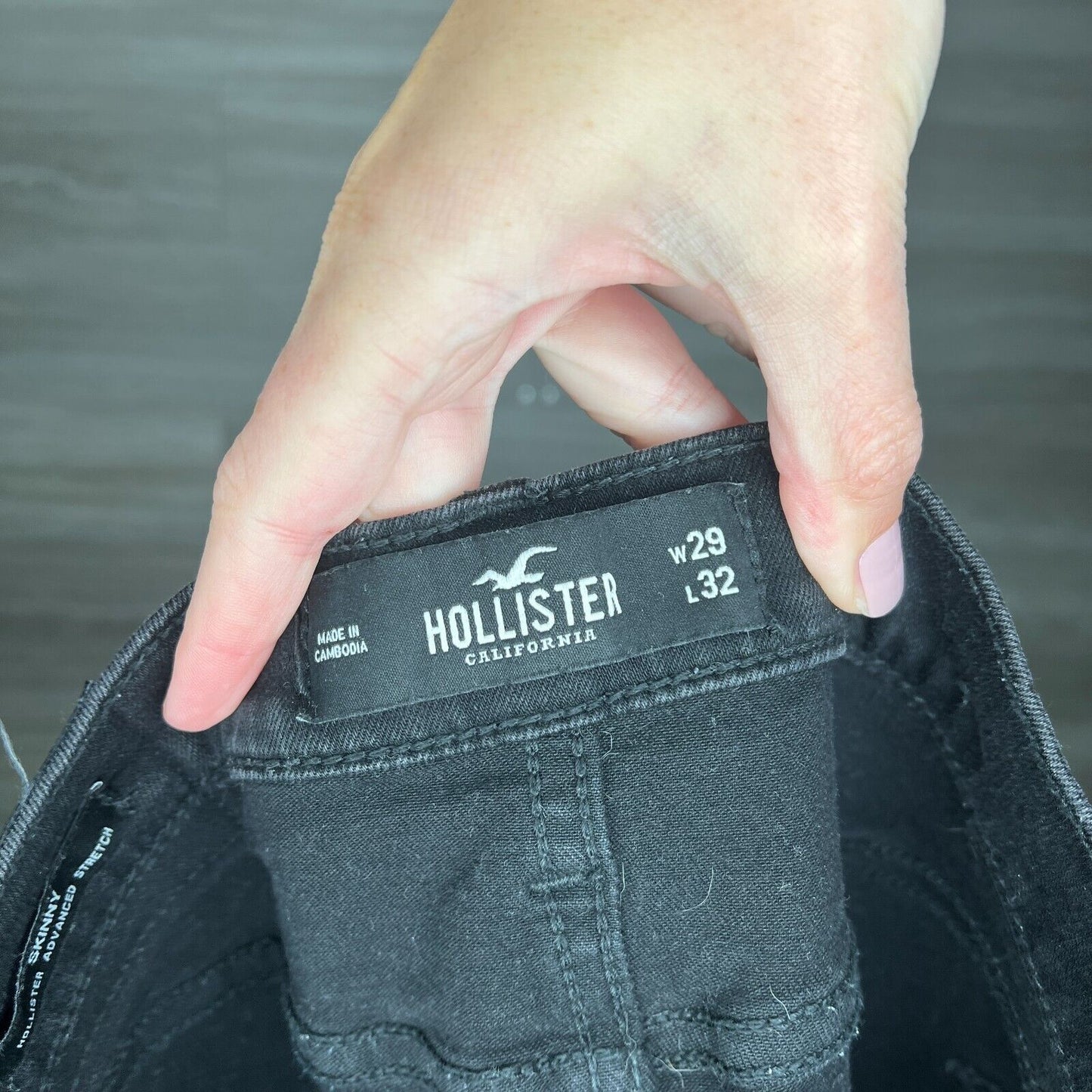Hollister Womens Sz 29 Black Skinny Jeans Distressed Mid Rise