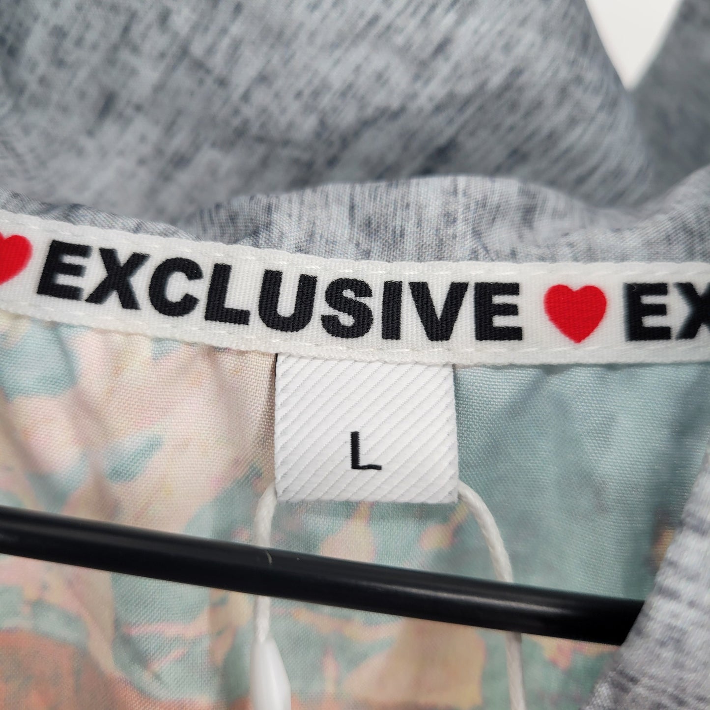 Heart Exclusive Womens Sz L Knee Length Cowl Neck Dress Colorful Hills Print