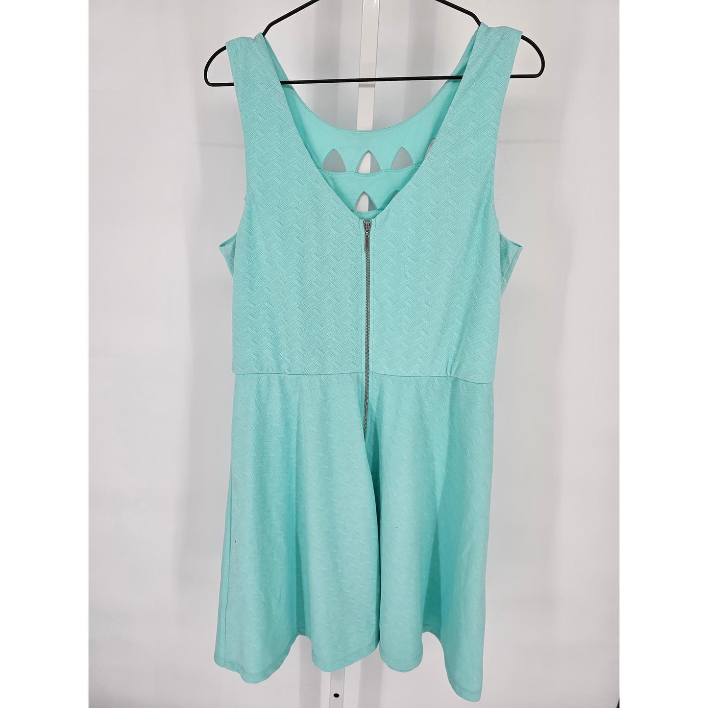 Maurices Womens Sz XL Robins Egg Blue Above Knee Sleeveless Dress w/ Cutouts