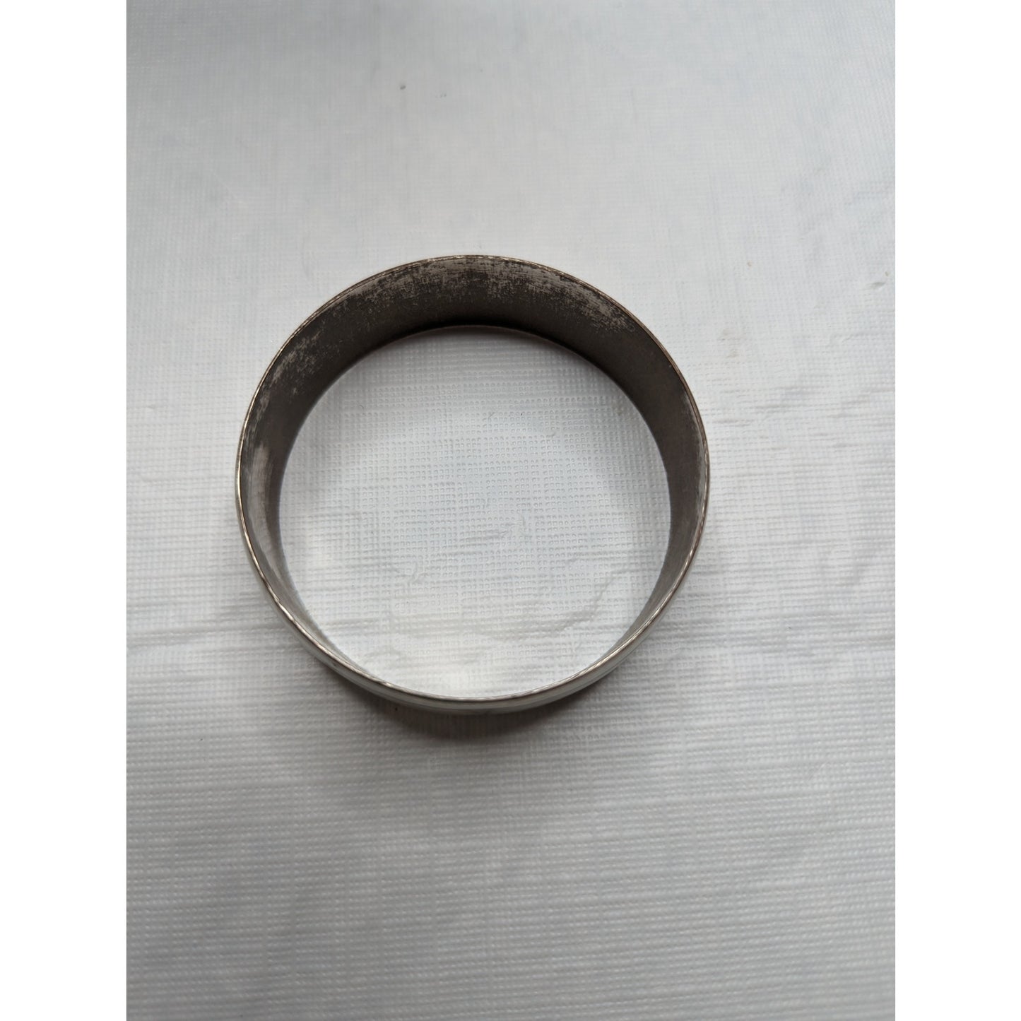 Vintage Mid Century Mother of Pearl Inlay Bangle Bracelet Ivory