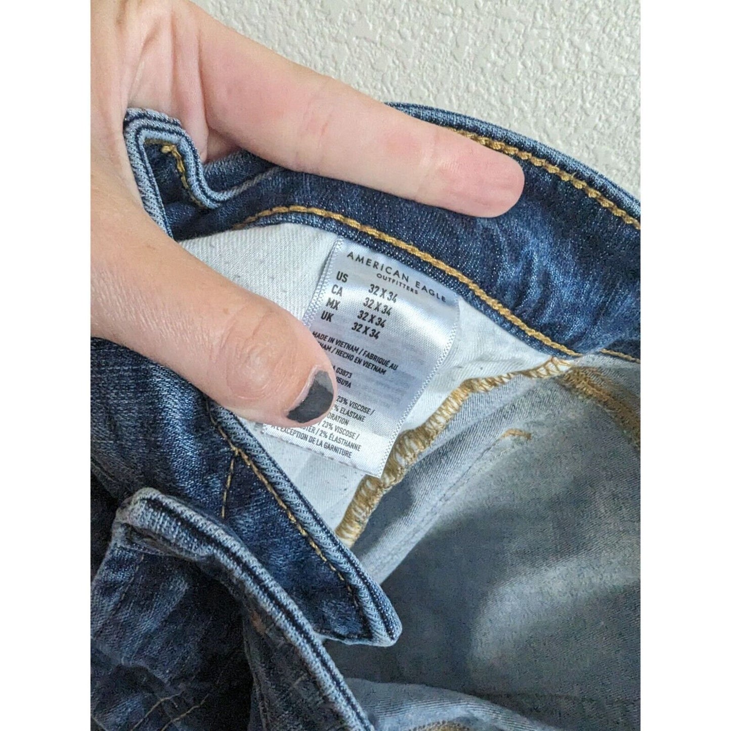 American Eagle Mens Sz 32x34 Slim Straight Leg Blue Jeans Medium Wash