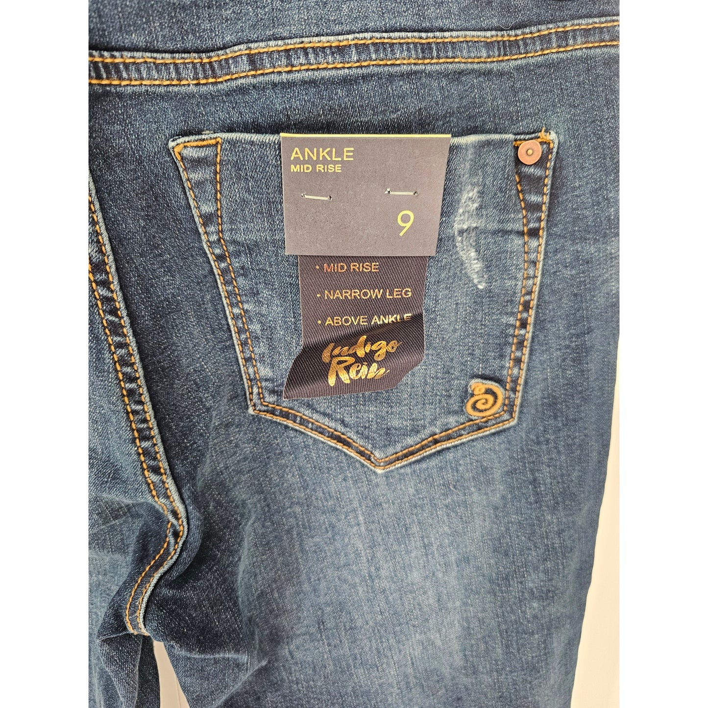 Indigo Rein Juniors Sz 9 Mid Rise Narrow Leg Above Ankle Blue Jeans NEW