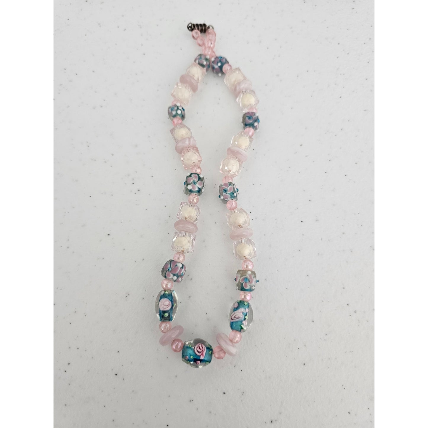 Vintage 1990s Y2K Glass Beaded Necklace Single Strand Pink Clear Floral