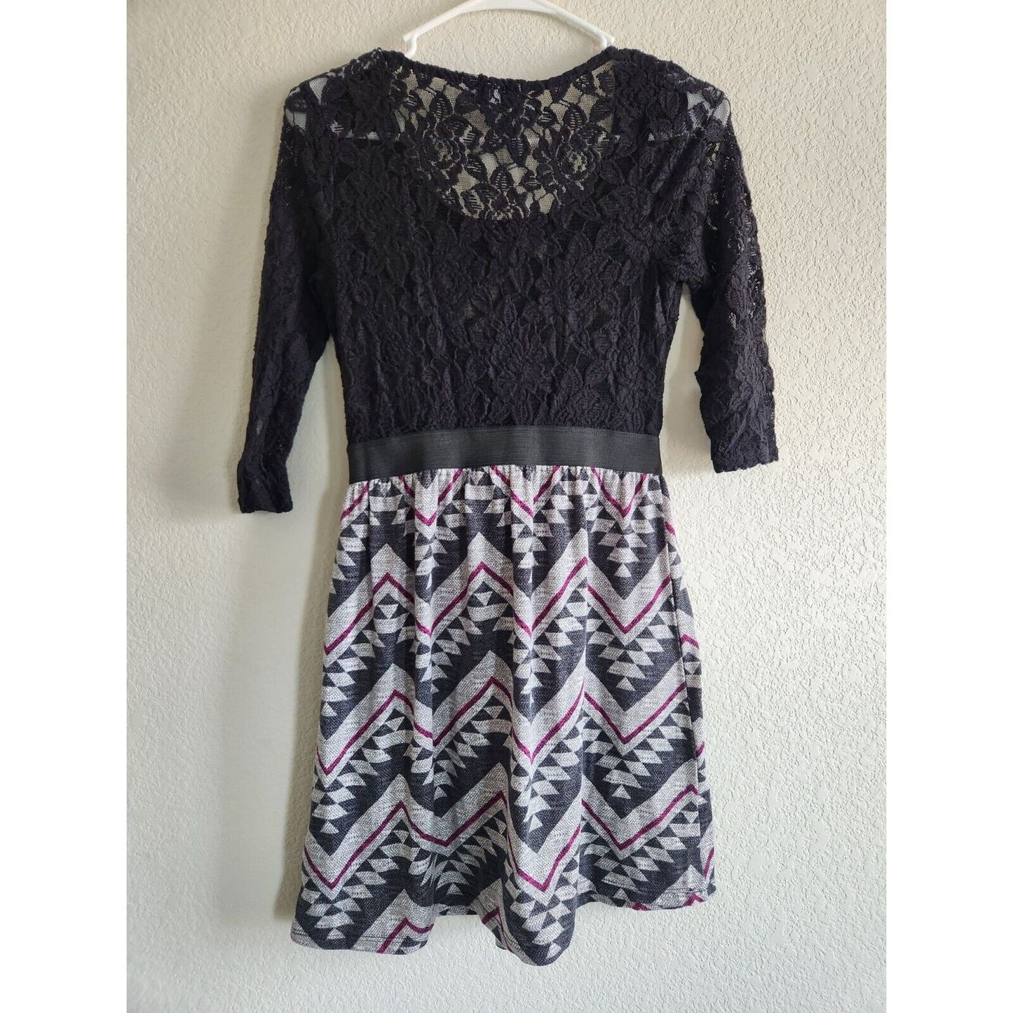 Speechless Juniors Sz S Black and Gray Mini Dress Crochet Top Chevron Bottom