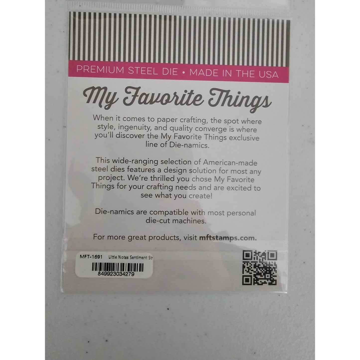 My Favorite Things Die-Namics Little Notes Sentiments Steel Craft Die