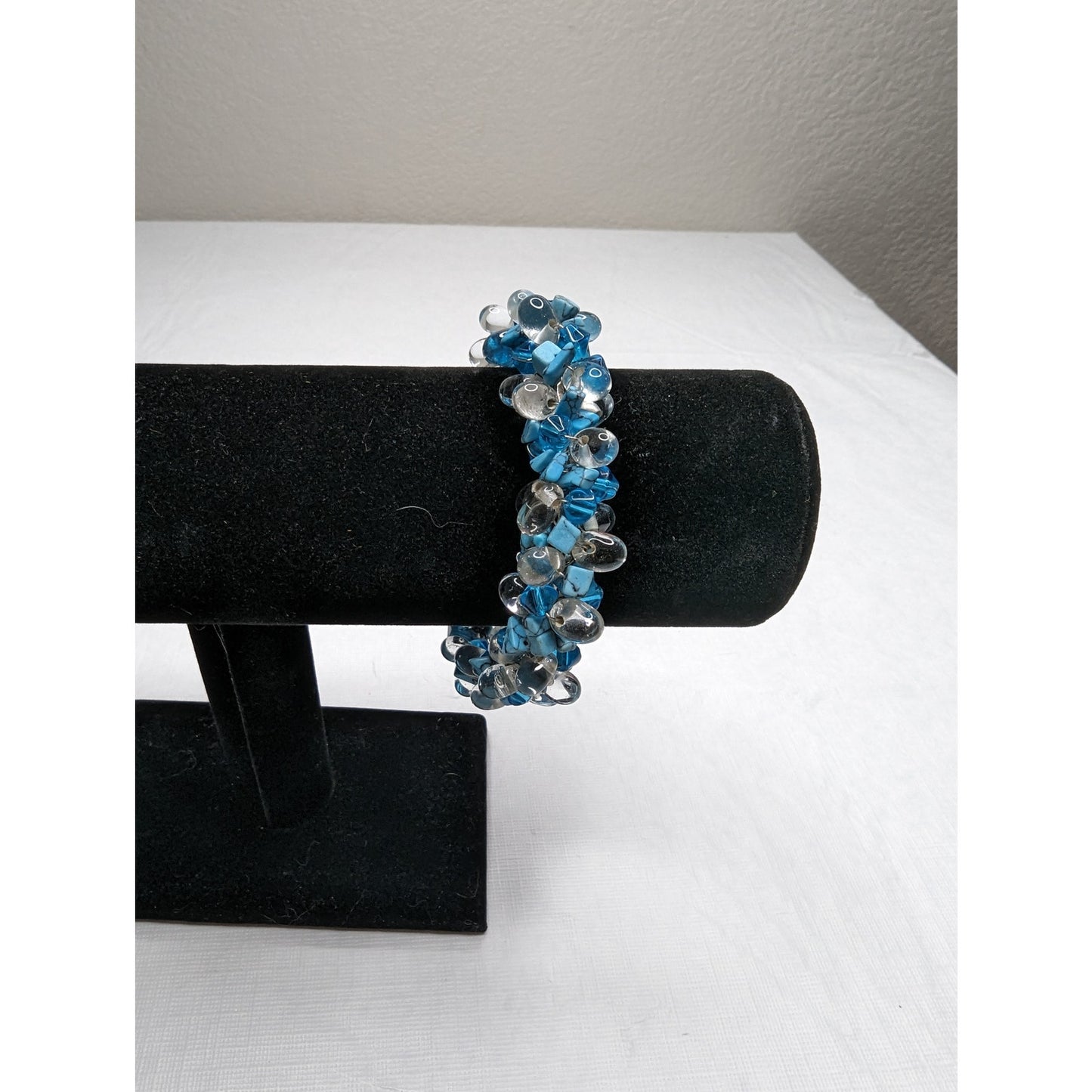 Vintage 1990s Glass Beaded Bangle Bracelet Blue and Clear Beads