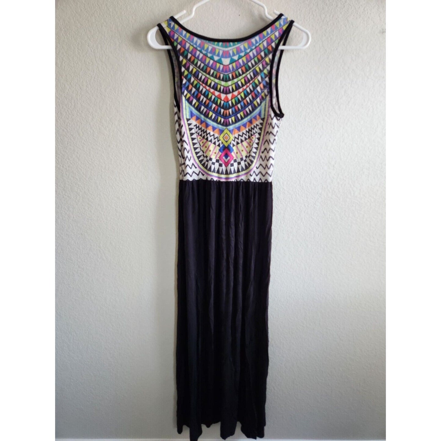 Vanilla Bay Womens Sz M Maxi Dress Sleeveless Rainbow Geometric Top