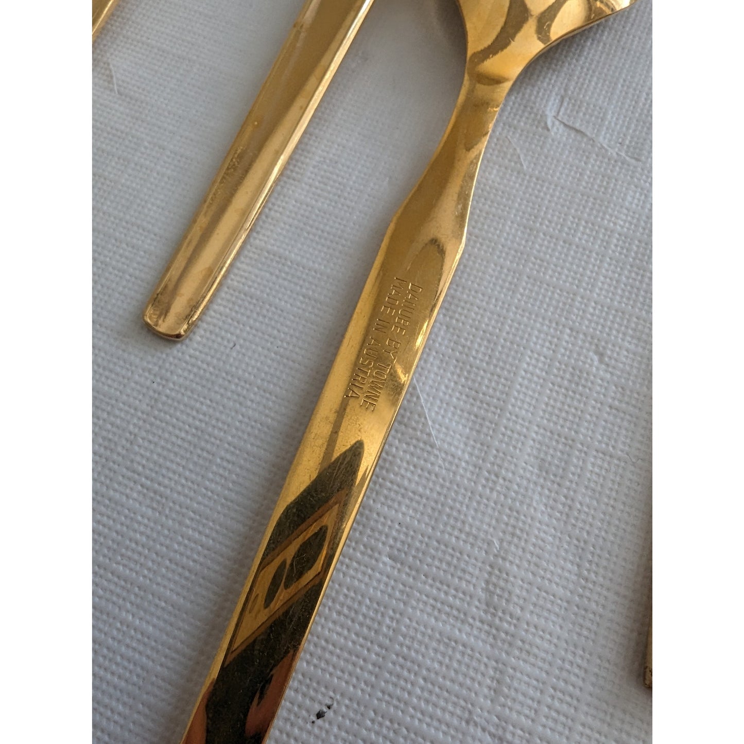 DANUBE BY TOWNE -MADE IN AUSTRIA -50-PIECE SET GOLD FLATWARE FORKS SPOONS KNIVES