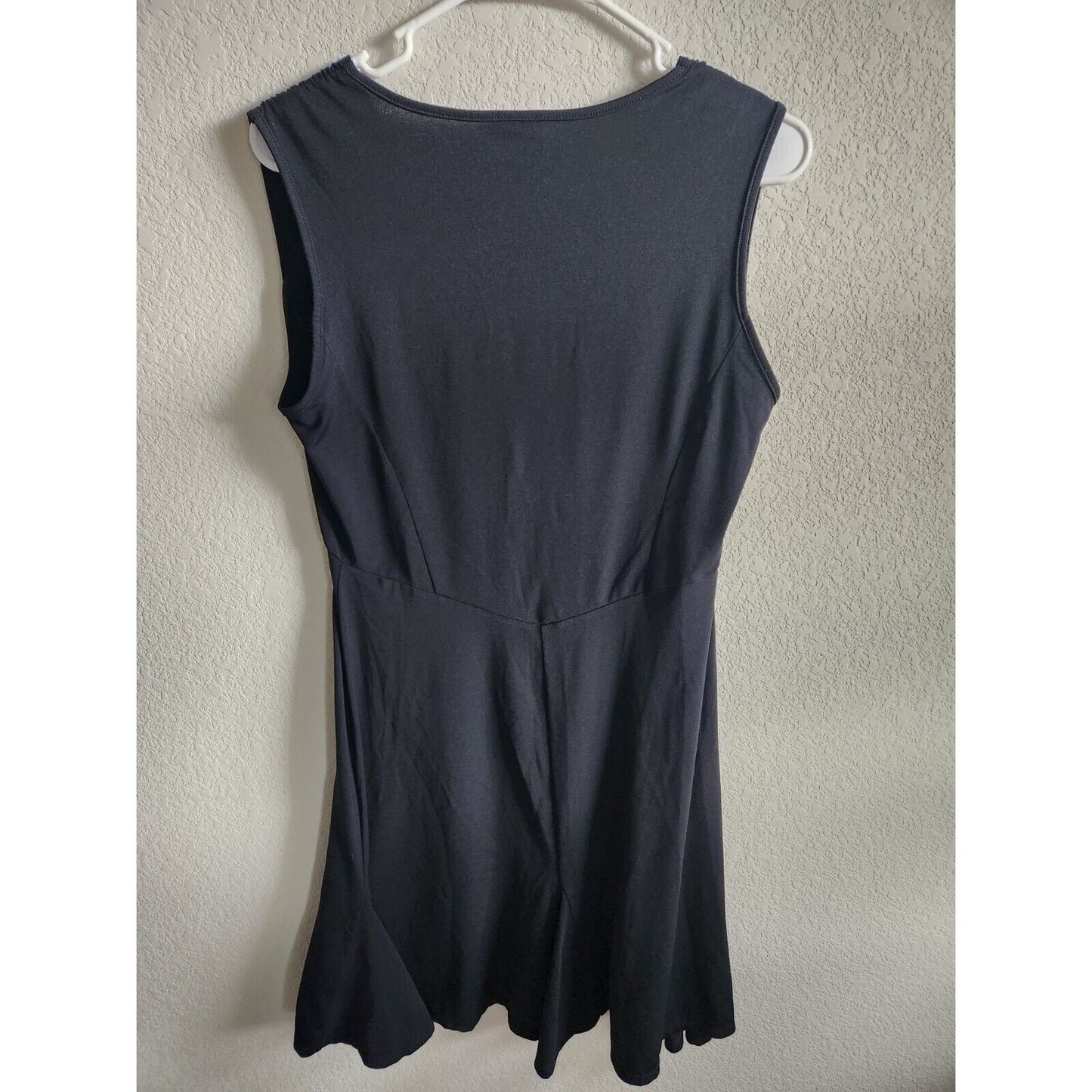 Vintage Old Navy Womens Sz M Knee Length Sleeveless Dress Solid Black