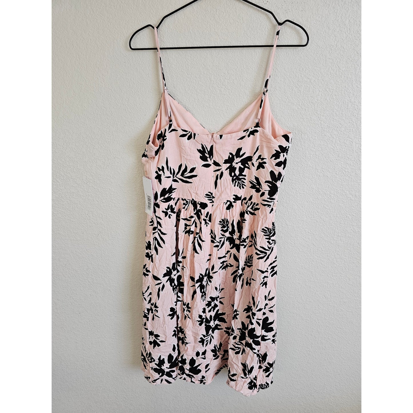 Just Fab Womens Sz L Knee Length Spaghetti Strap Dress Pink Black Floral NEW
