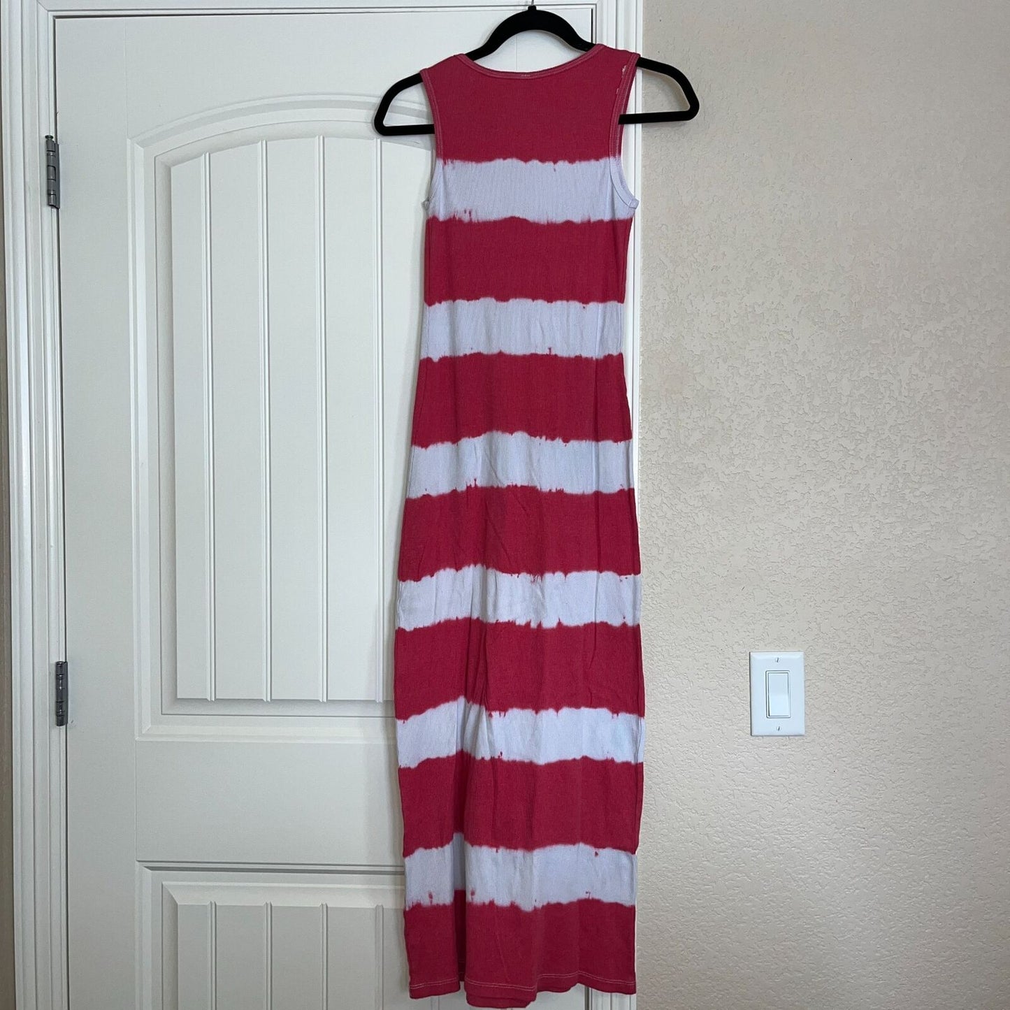 Heart & Hips Womens Sz S Maxi Dress Tie Dye Pink White Ribbed Sleeveless