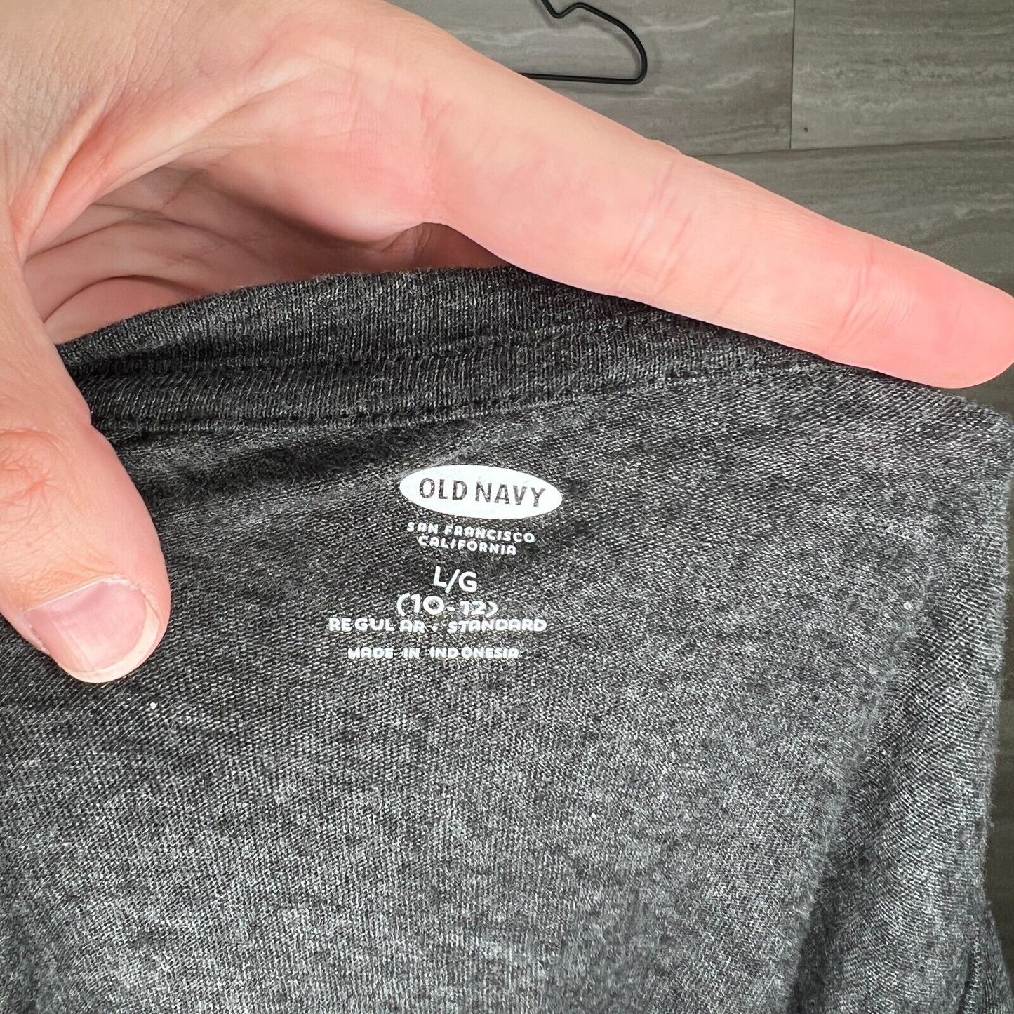 Old Navy Girls Sz L Long Sleeve T Shirt Smiles Change the World Gray