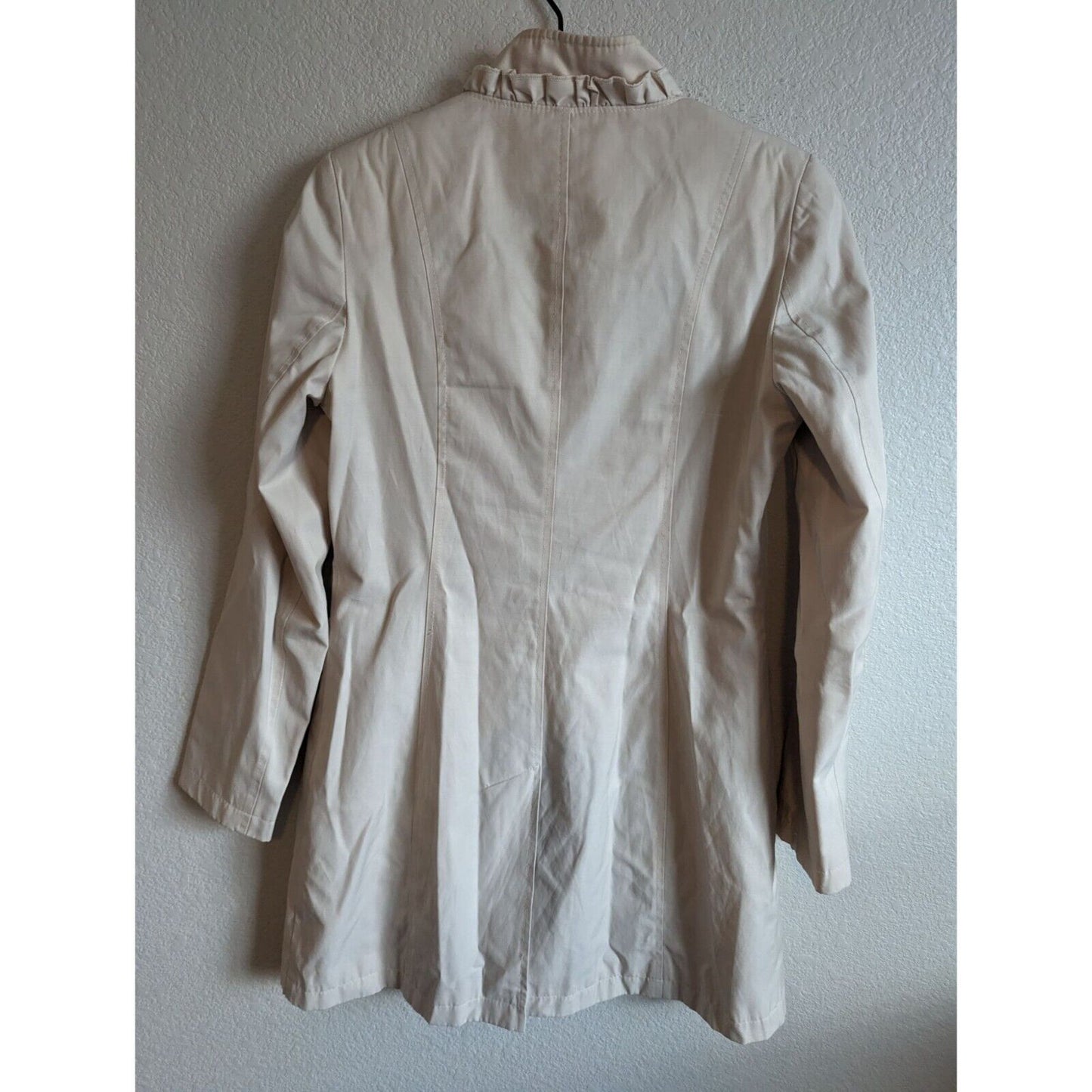 DKNY Womens Sz XS Hip Length Raincoat Jacket Light Beige