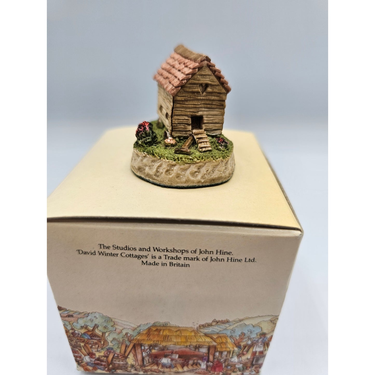 David Winter Cameos Poultry Ark 1991 Hand Made And Painted With Box And COA