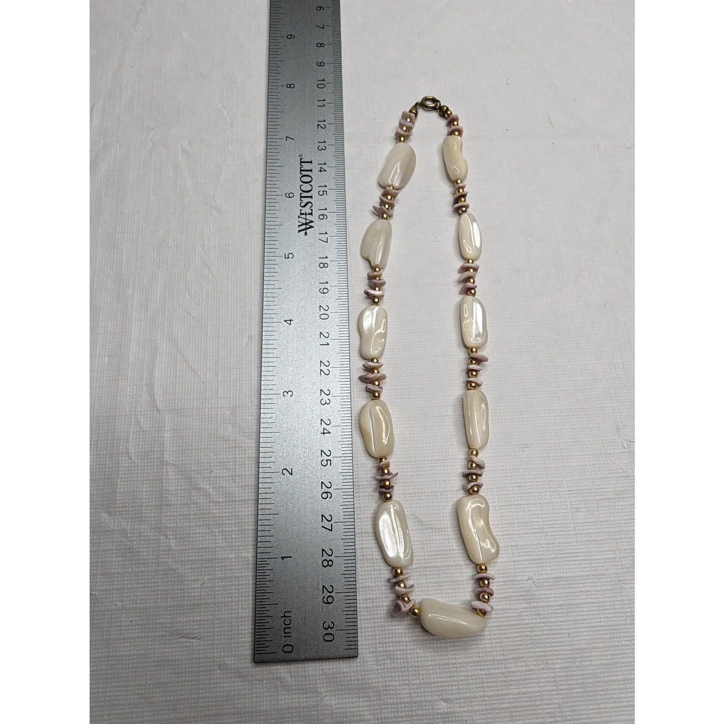 Vintage 1990s Single Strand Beaded Necklace Cream and Light Pink Stones