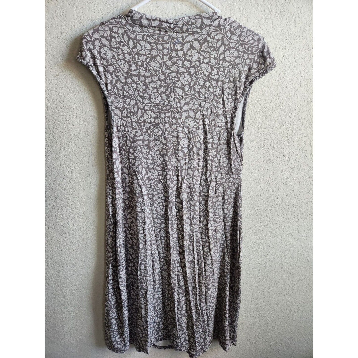 Merona Womens Sz M Scoop Neck Shift Dress Taupe Floral Knee Length